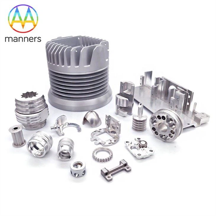 Strung automat CNC de strunjire a pieselor din aluminiu